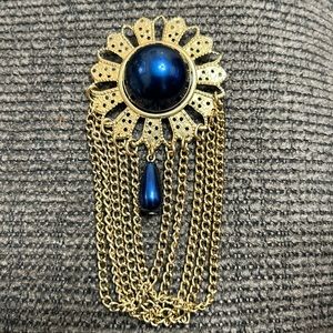 Vintage Blue Stone Tassel Chain Brooch Pin. Blue center stone. Gold tone
